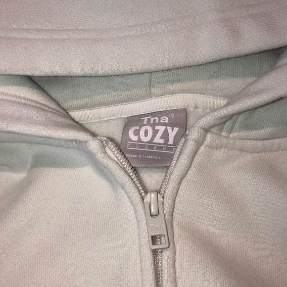 Tna sweatsuit - Picture 3 of 5